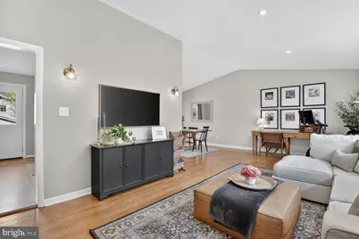 9900 Fernwood Road, Bethesda, MD 20817 - Photo 7