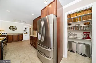 8610 Damascus Rd, Damascus, MD 20872 - Photo 17