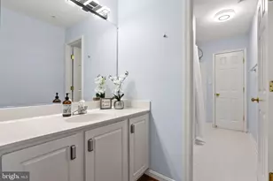 1376 Main Mews, Gaithersburg, MD 20878 - Photo 49