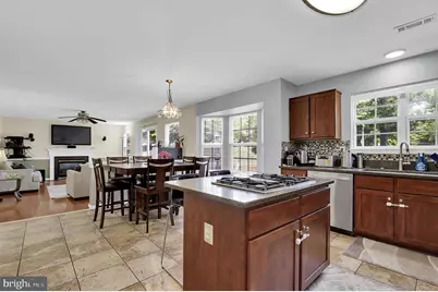 8 Madrigal Court, Germantown, MD 20876 - Photo 7