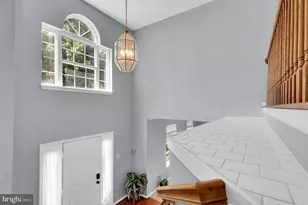 8 Madrigal Ct, Germantown, MD 20876 - Photo 17