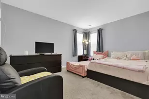 8 Madrigal Ct, Germantown, MD 20876 - Photo 21