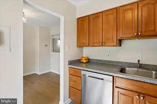 17804 Buehler Rd, Olney, MD 20832 - Photo 11