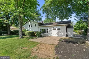 11822 Enid Dr, Potomac, MD 20854 - Photo 43