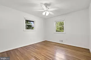 11822 Enid Dr, Potomac, MD 20854 - Photo 29