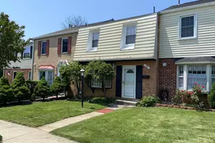 68 Orchard Dr, Gaithersburg, MD 20878 - Photo 1