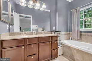 11681 Emerald Green Dr, Clarksburg, MD 20871 - Photo 31