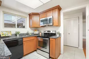3346 Chiswick Ct, Silver Spring, MD 20906 - Photo 15
