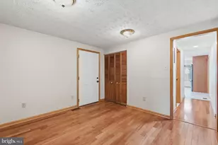 7409 Lake Katrine Terrace, Gaithersburg, MD 20879 - Photo 5