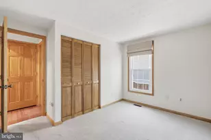 7409 Lake Katrine Terrace, Gaithersburg, MD 20879 - Photo 17