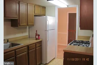 7402 Monona Terrace, Rockville, MD 20855 - Photo 5