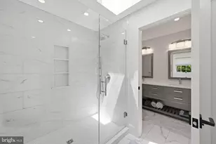 14412 Sandy Ridge Rd, Silver Spring, MD 20904 - Photo 17