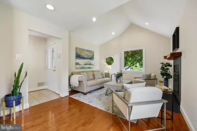 10029 Pratt Place, Silver Spring, MD 20910 - Photo 11