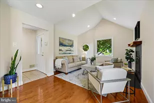 10029 Pratt Pl, Silver Spring, MD 20910 - Photo 11
