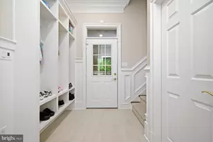 8539 Rapley Preserve Cir, Potomac, MD 20854 - Photo 33