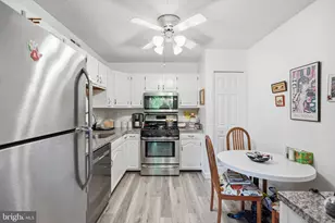 5225 Pooks Hill Rd, Bethesda, MD 20814 - Photo 3
