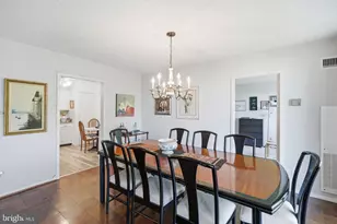 5225 Pooks Hill Rd, Bethesda, MD 20814 - Photo 9