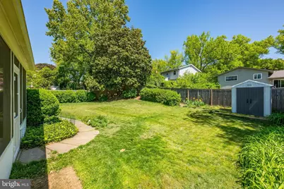11817 Rosalinda, Rockville, MD 20854 - Photo 33