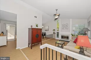 19520 Gallatin Ct, Montgomery Village, MD 20886 - Photo 5
