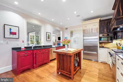 4004 Underwood Street, Chevy Chase, MD 20815 - Photo 9