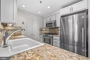 4808 Moorland Ln, Bethesda, MD 20814 - Photo 11