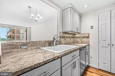 4808 Moorland Lane #607, Bethesda, MD 20814 - Photo 9