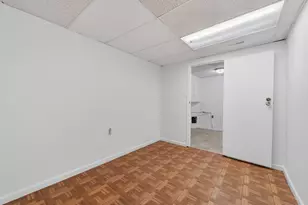 17633 Amity Dr, Gaithersburg, MD 20877 - Photo 41