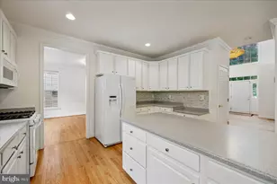 11416 Ramsburg Ct, North Potomac, MD 20878 - Photo 31