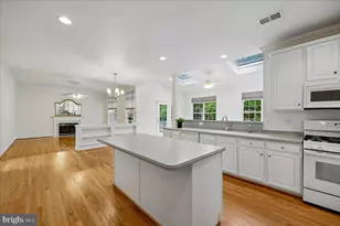 11416 Ramsburg Ct, North Potomac, MD 20878 - Photo 29