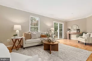 8 Winter Garden Ct, Olney, MD 20832 - Photo 9