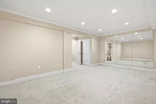 2448 Sun Valley Cir, Silver Spring, MD 20906 - Photo 27