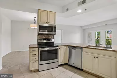 3005 Leisure World Boulevard S #515, Silver Spring, MD 20906 - Photo 7