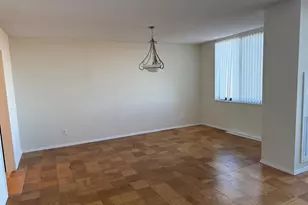 5225 Pooks Hill Rd, Bethesda, MD 20814 - Photo 5
