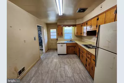 9709 Admiralty Drive, Silver Spring, MD 20910 - Photo 13