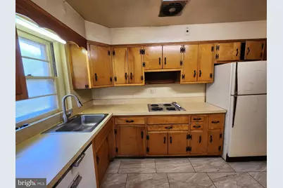 9709 Admiralty Drive, Silver Spring, MD 20910 - Photo 11