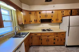 9709 Admiralty Dr, Silver Spring, MD 20910 - Photo 11