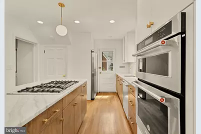 7208 Delfield Street, Chevy Chase, MD 20815 - Photo 9