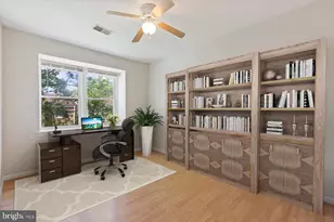 9 Oak Shade Rd, Gaithersburg, MD 20878 - Photo 17