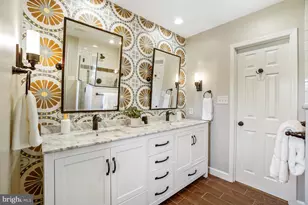 8613 Irvington Ave, Bethesda, MD 20817 - Photo 29