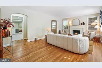 8613 Irvington Avenue, Bethesda, MD 20817 - Photo 3