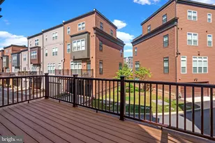 3927 Cranes Bill Ct, Rockville, MD 20852 - Photo 15