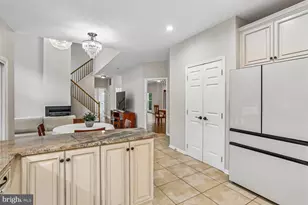 11603 Seneca Forest Cir, Germantown, MD 20876 - Photo 13