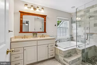 11603 Seneca Forest Circle, Germantown, MD 20876 - Photo 33
