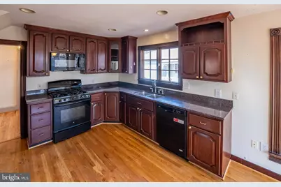 2201 Salisbury Road, Silver Spring, MD 20910 - Photo 5