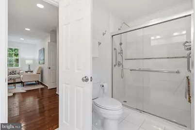 1122 Bettstrail Way, Potomac, MD 20854 - Photo 17