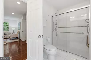 1122 Bettstrail Way, Potomac, MD 20854 - Photo 17