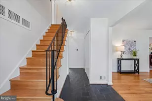 4716 Sunflower Dr, Rockville, MD 20853 - Photo 3