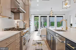 6930 Silver Linden St, Bethesda, MD 20817 - Photo 25