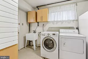 1002 N Belgrade Rd, Silver Spring, MD 20902 - Photo 15