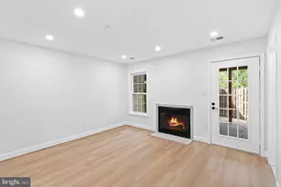 9815 Tiffany Hill Ct, Bethesda, MD 20814 - Photo 7